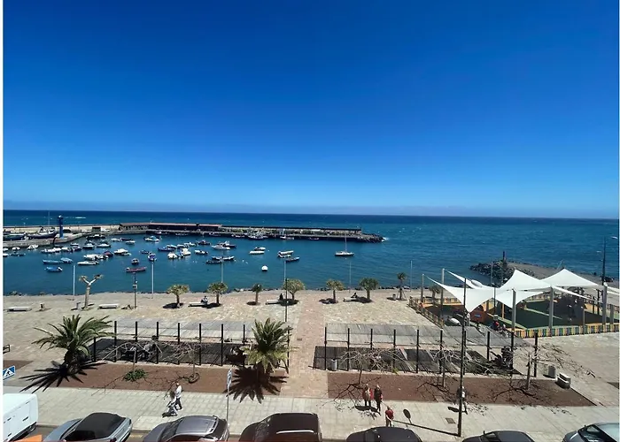 アパート Vacaciones Centro, Playa 20 Metros, In Center Holidays At 20 Meters カンデラリア