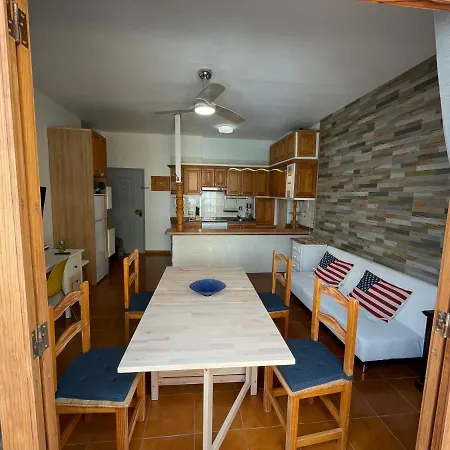 Vacaciones Centro, Playa 20 Metros, In Center Holidays At 20 Meters